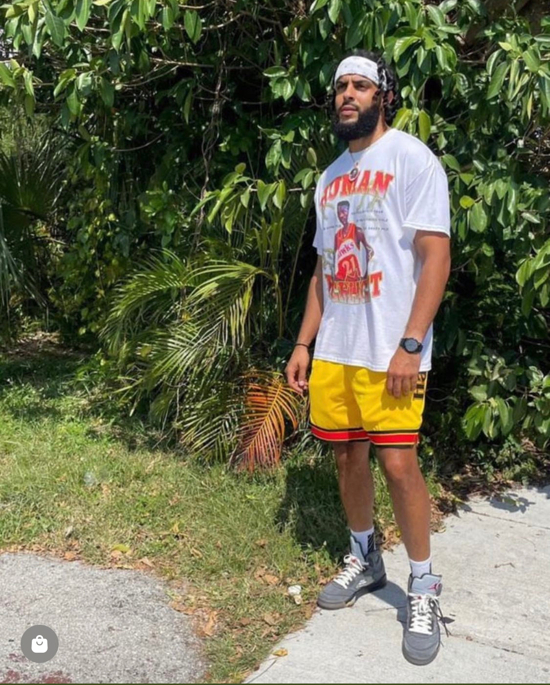 Dominque Wilkins Career Awards Human Highlights Boxy Vintage Graphic Basketball Tee Streetwear Y2K